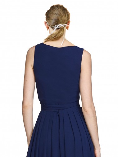 V-Neck Ruched Chiffon Bridesmaid Dress with Waistband Canada