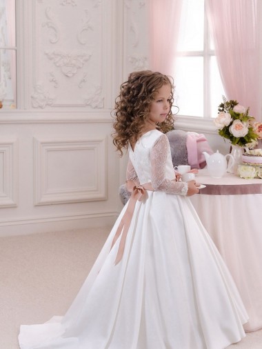Ivory Ball Gown V-Neck Chapel Train Long Sleeve Flower Girl Dress Canada