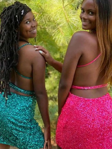 V-Neck Sleeveless Short Velvet Sequin Cocktail Dress Canada