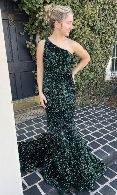 Open Bac One Shoulder Sleeveless Long Sweep Train Velvet Sequin Prom Dress